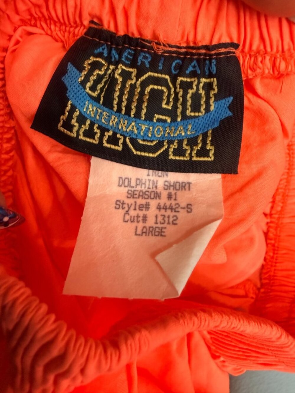 VINTAGE American High international USA Coral / Purple Dolphin Shorts L w/tags - Picture 3 of 5